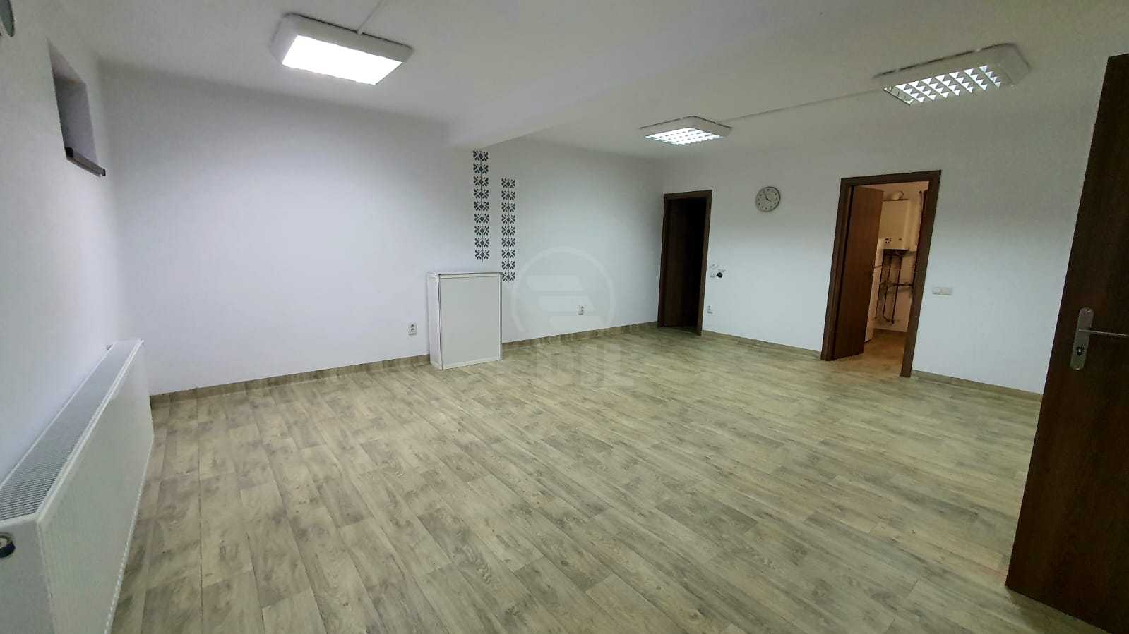 Inchiriere Spatiu comercial 3 incaperi GHEORGHENI