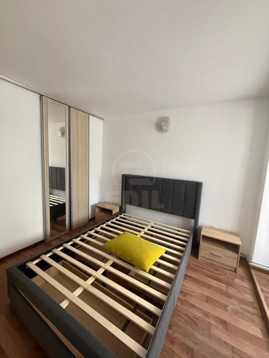 Inchiriere Apartament 4 camere ZORILOR-15