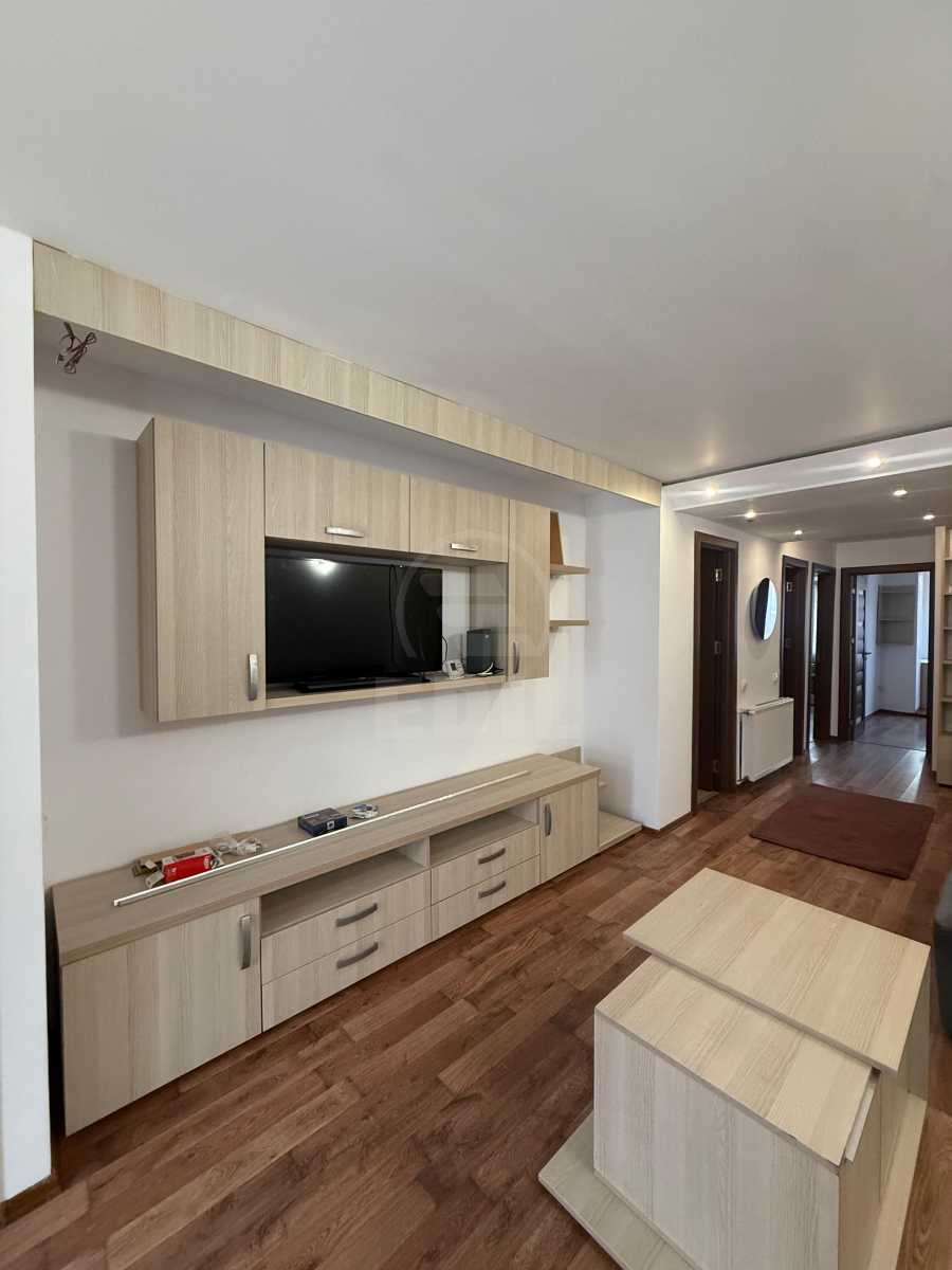 Inchiriere Apartament 4 camere ZORILOR-27