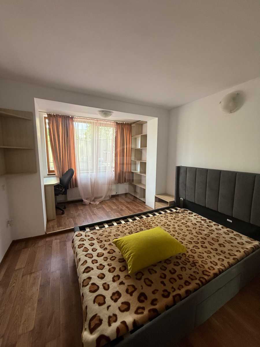 Inchiriere Apartament 4 camere ZORILOR-13