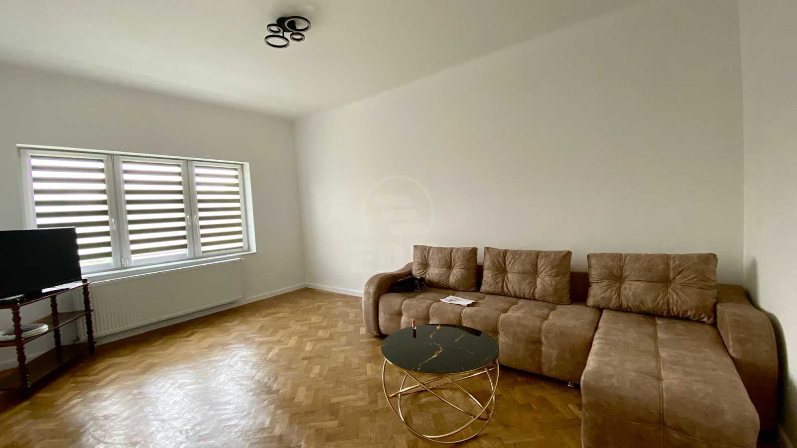 Inchiriere Apartament 2 camere CENTRAL
