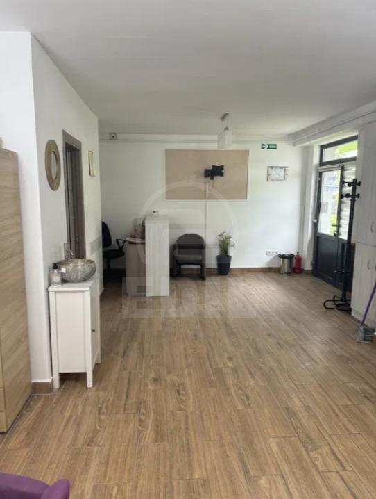 Inchiriere Spatiu comercial 2 incaperi SOPOR