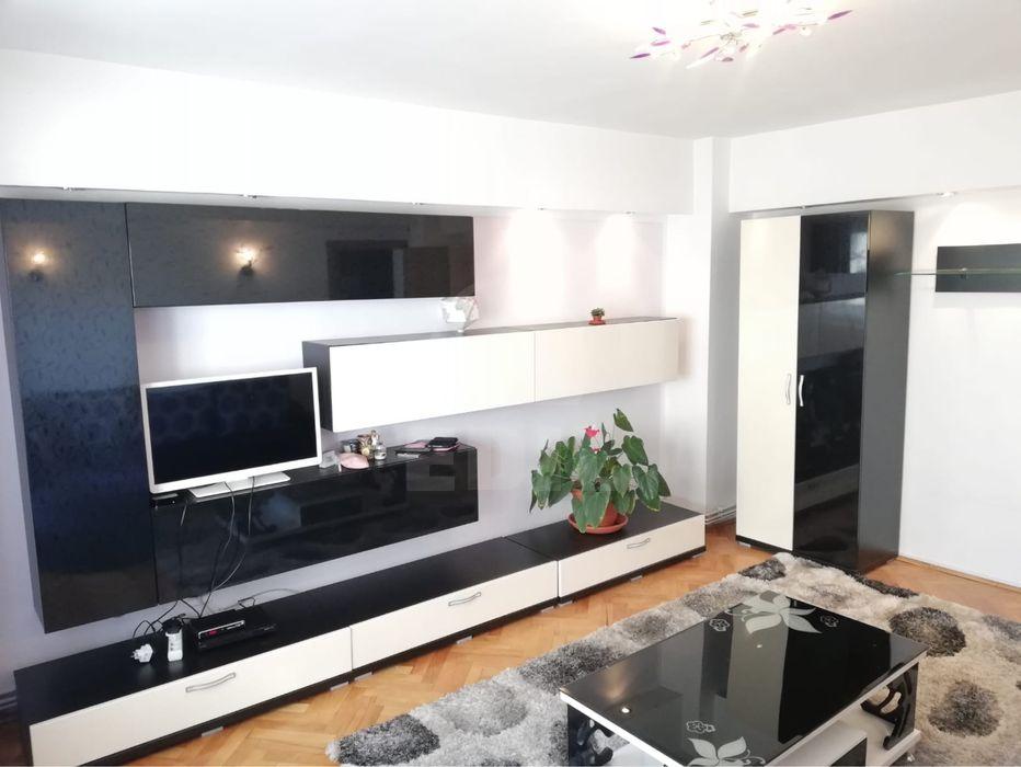 Inchiriere Apartament 3 camere CENTRAL