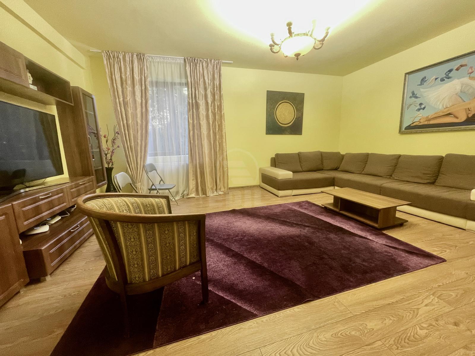 Inchiriere Casa 6 camere ANDREI MURESANU