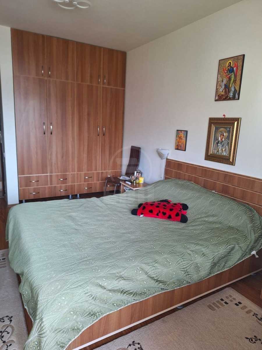 Inchiriere Apartament 3 camere BACIU