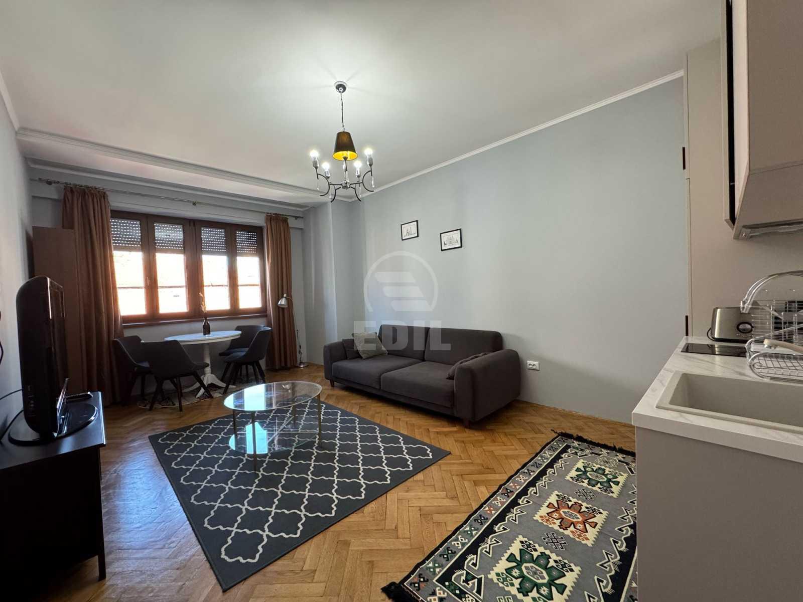 Inchiriere Apartament 3 camere CENTRAL