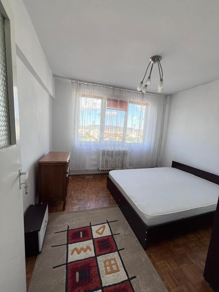 Inchiriere Apartament 2 camere GHEORGHENI-2