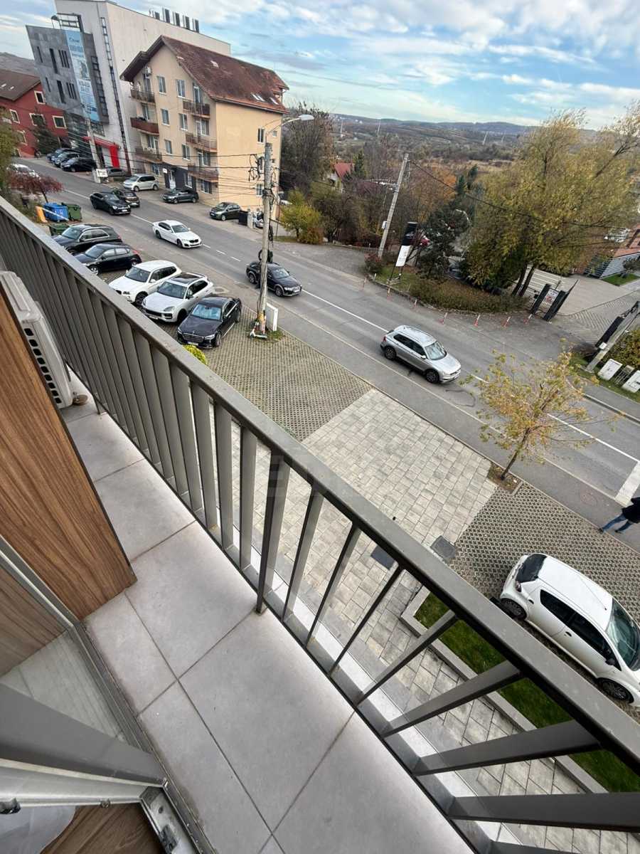 Inchiriere Apartament 1 camera BUNA ZIUA-13