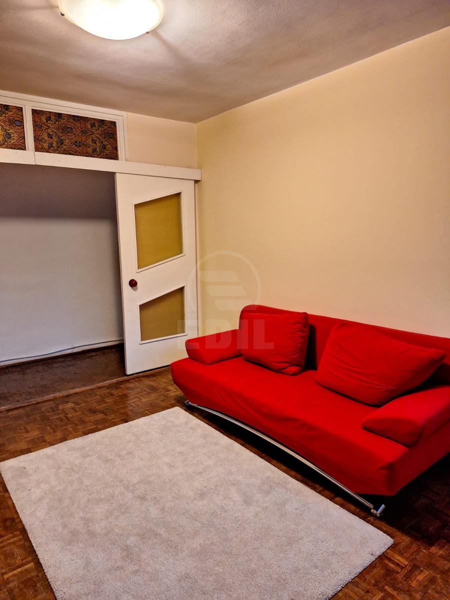 Inchiriere Apartament 2 camere CENTRAL-6