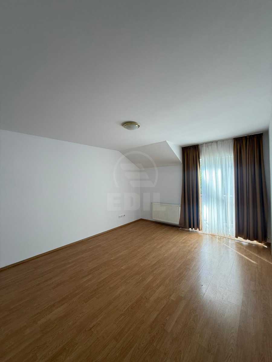 Inchiriere Casa 4 camere BUNA ZIUA-25