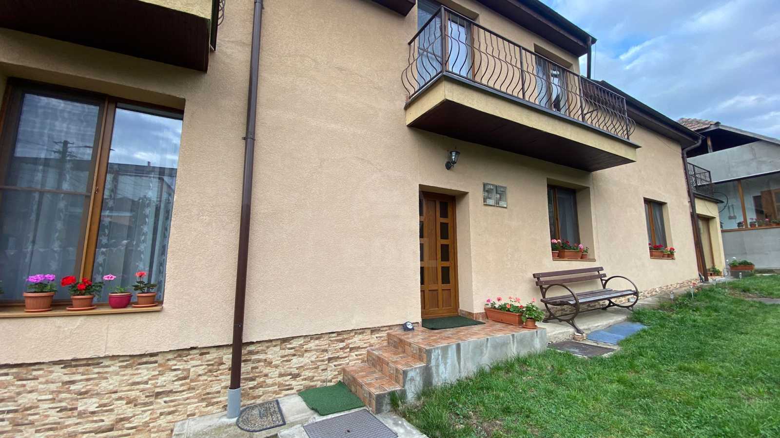 Inchiriere Casa 5 camere ZORILOR-11