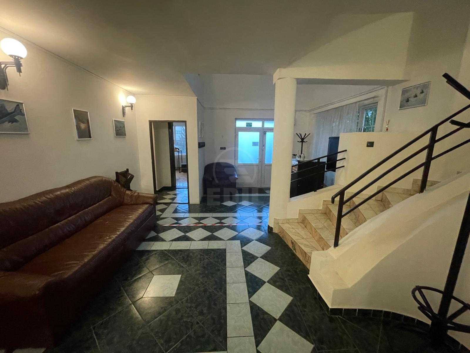 Inchiriere Casa 13 camere ZORILOR-2