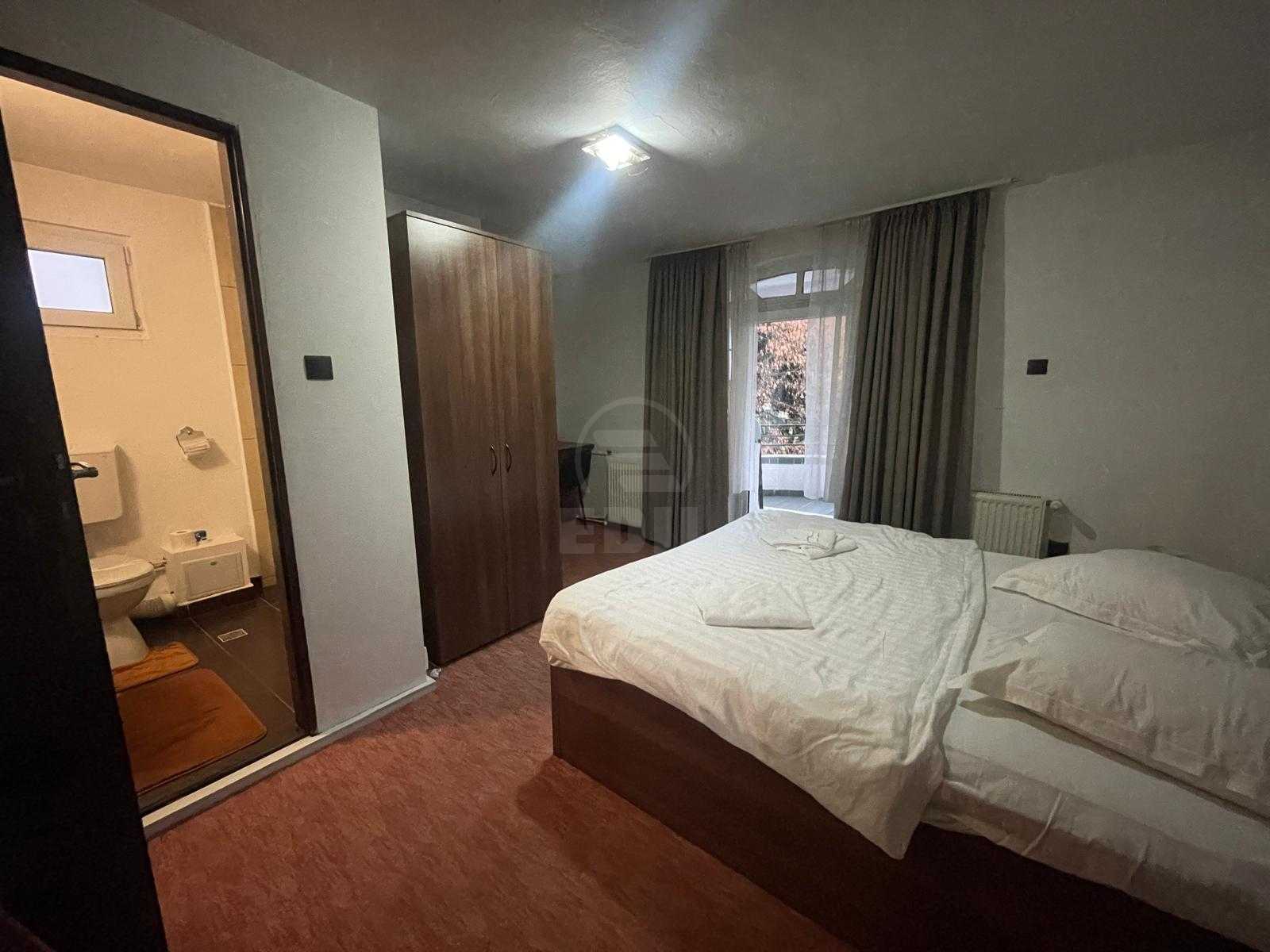 Inchiriere Casa 13 camere ZORILOR-18