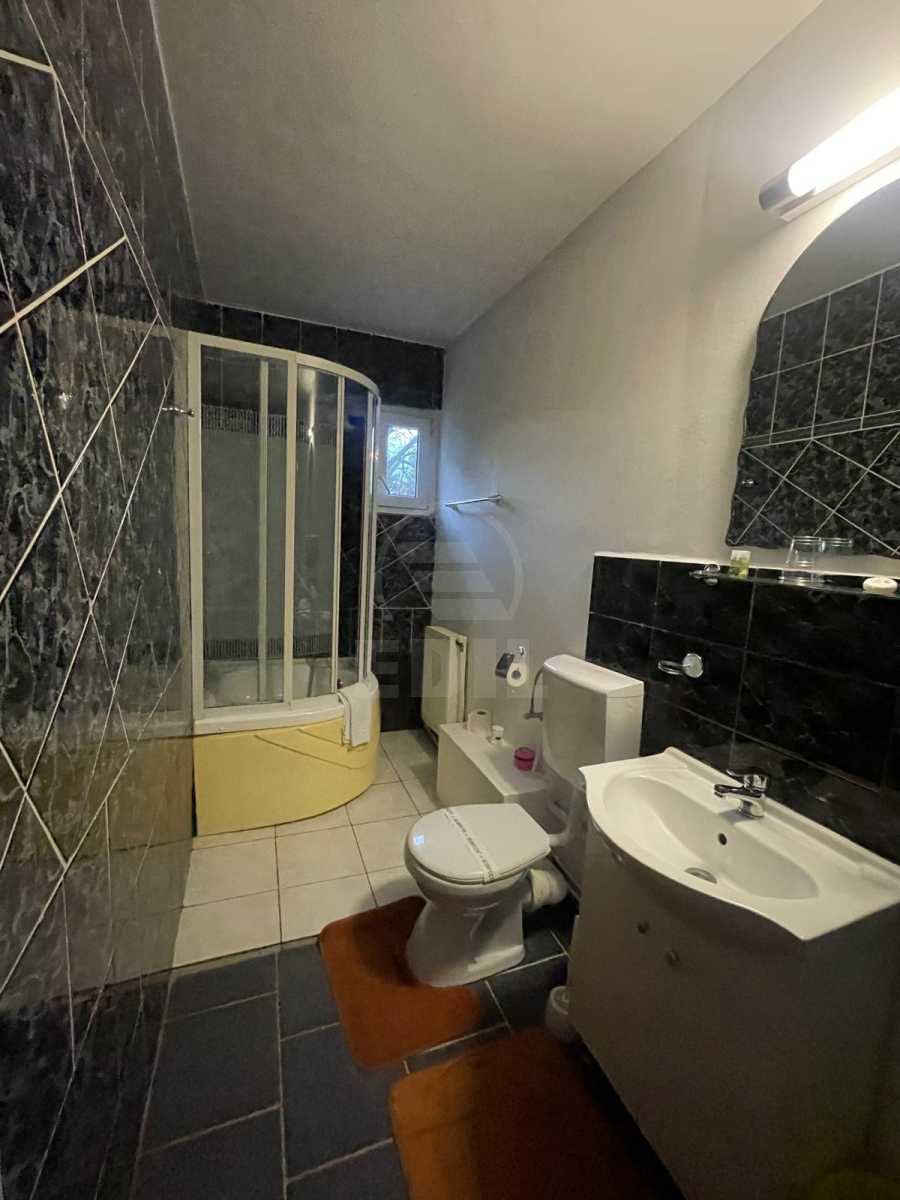 Inchiriere Casa 13 camere ZORILOR-14