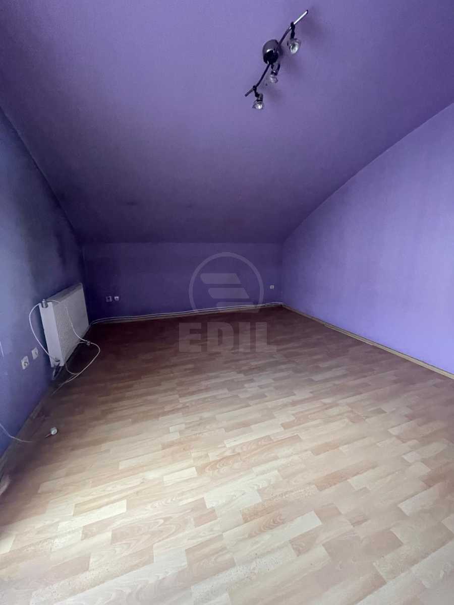 Inchiriere Spatiu comercial 6 incaperi CENTRAL-6