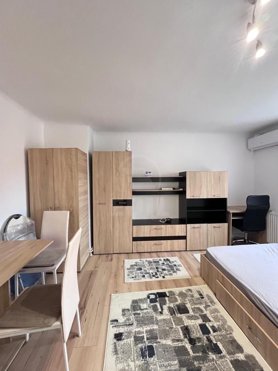 Inchiriere Garsoniera 1 camera CENTRAL