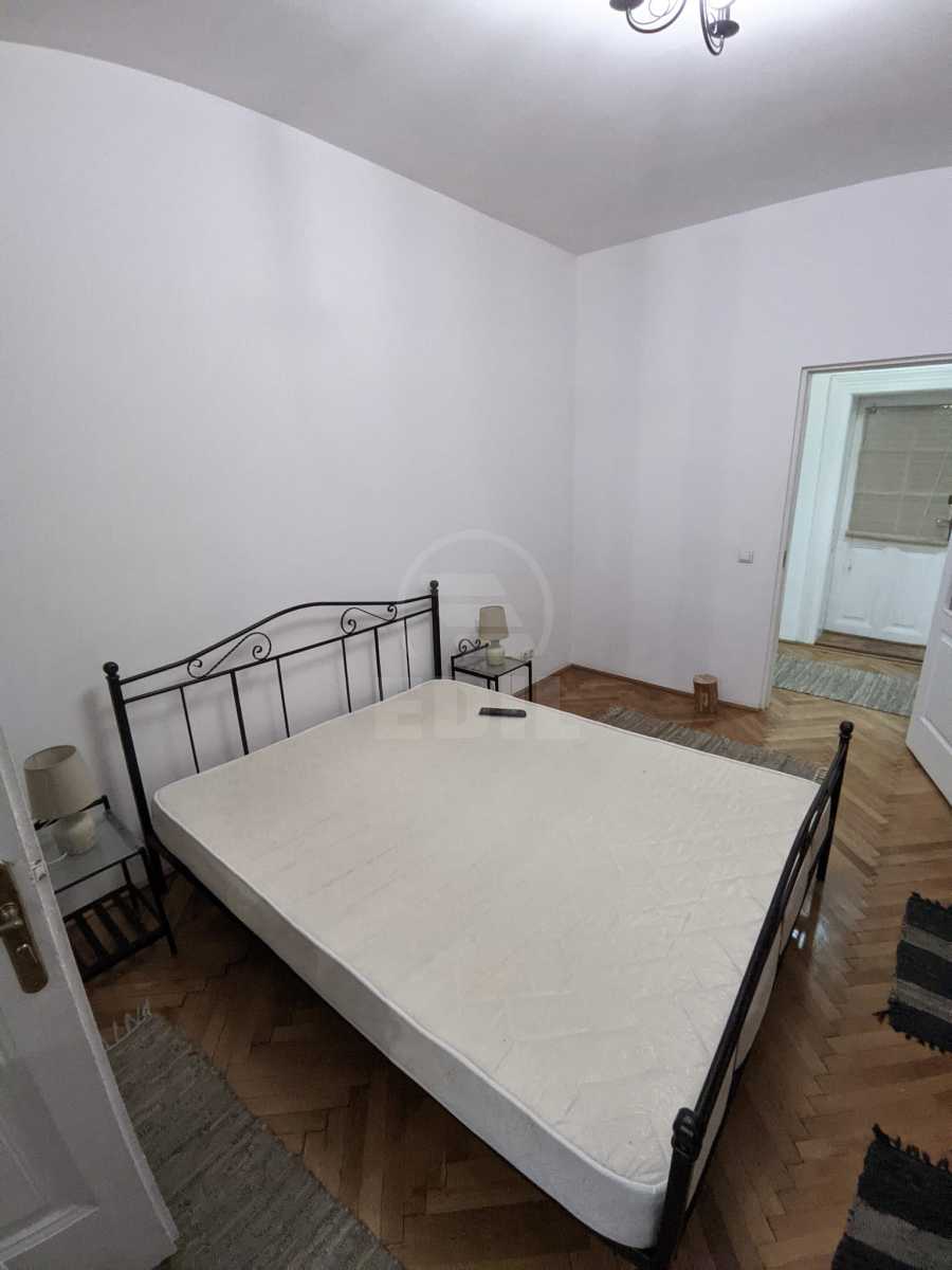 Inchiriere Apartament 2 camere CENTRAL-8