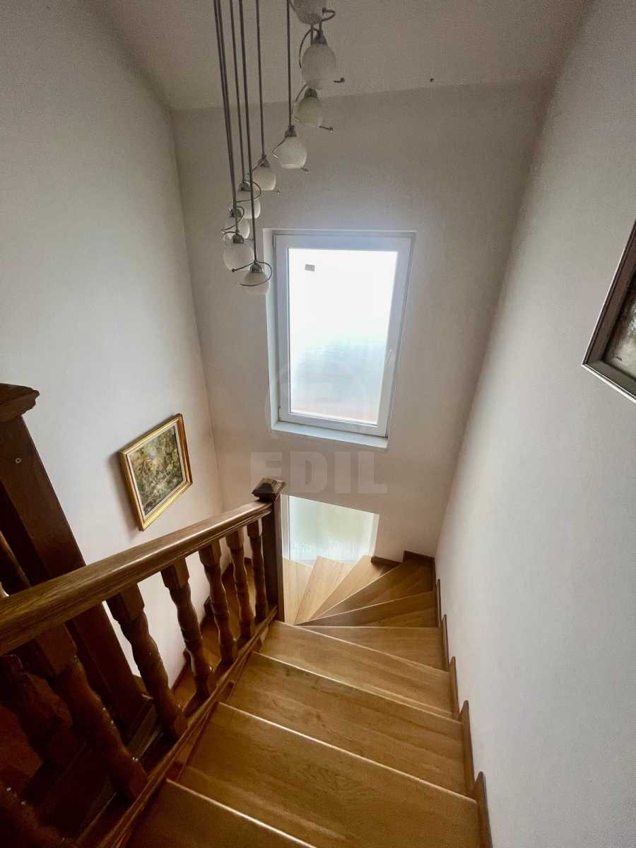 Inchiriere Casa 5 camere MANASTUR-10