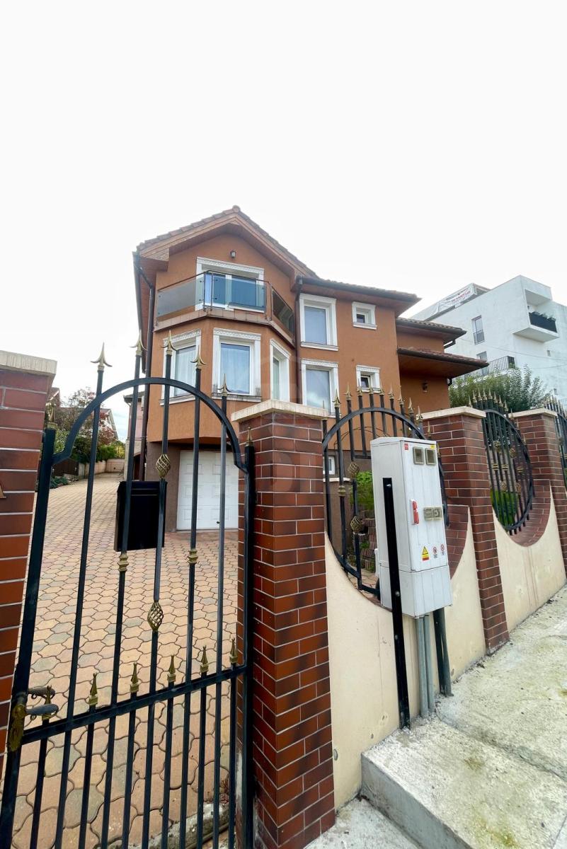Inchiriere Casa 5 camere MANASTUR