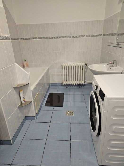 Inchiriere Garsoniera 1 camera DAMBU ROTUND-6