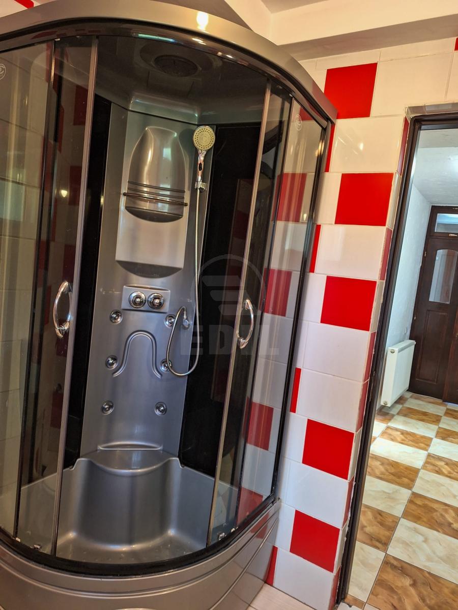 Inchiriere Apartament 3 camere DAMBU ROTUND-9