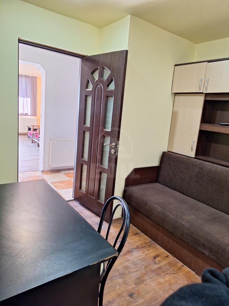 Inchiriere Apartament 3 camere DAMBU ROTUND-3