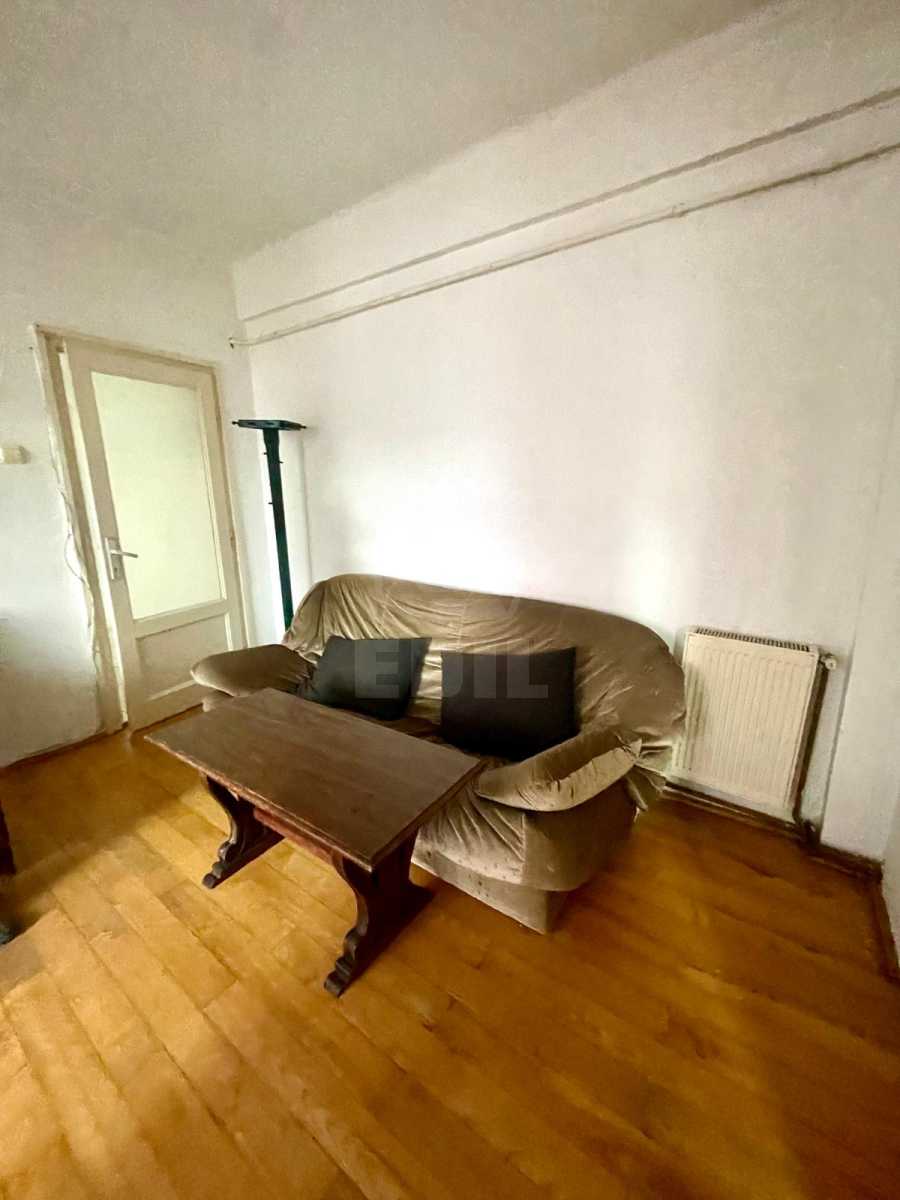 Inchiriere Apartament 2 camere CENTRAL-6