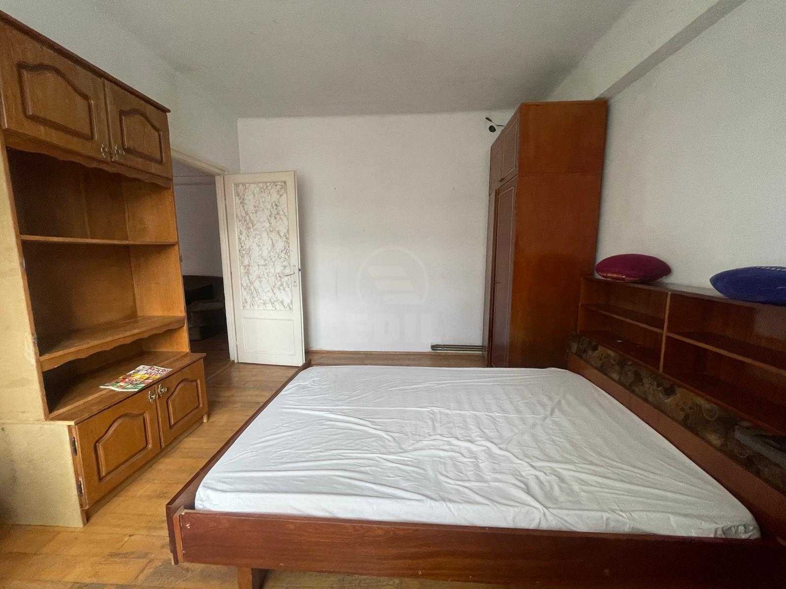 Inchiriere Apartament 2 camere CENTRAL-4